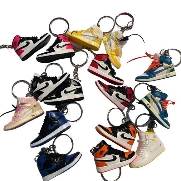 Mini Basketball Nike Air Jordan 3D Sneaker Keychain. - Picture 9 of 10